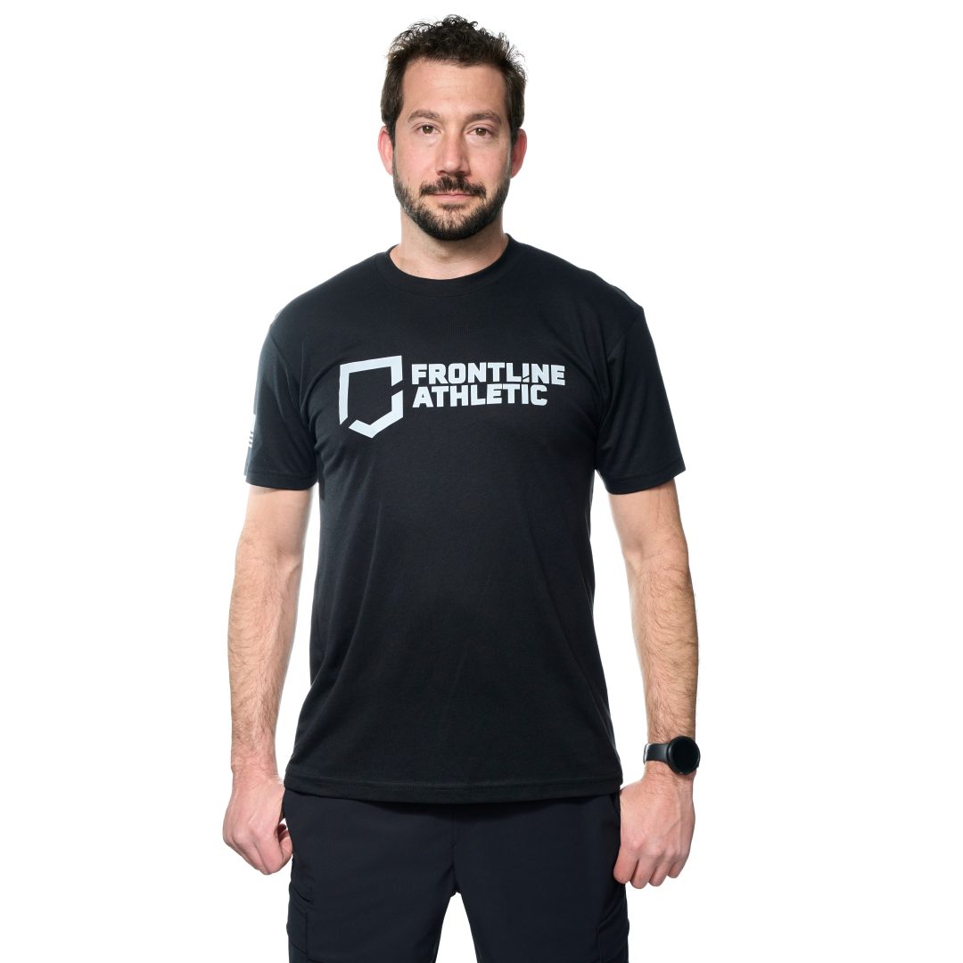 Eric is 5"8" and 150 lbs. He is wearing a size M